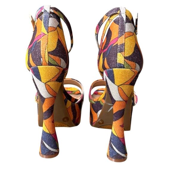 Chelsea & Violet, The Indi Vintage Print Platform - Picture 6 of 9